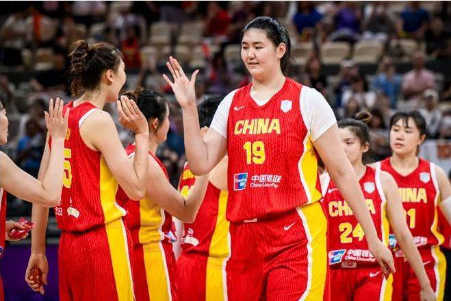 反转!张子宇被传高原反应却并未退出集训 女篮集训还剩16人