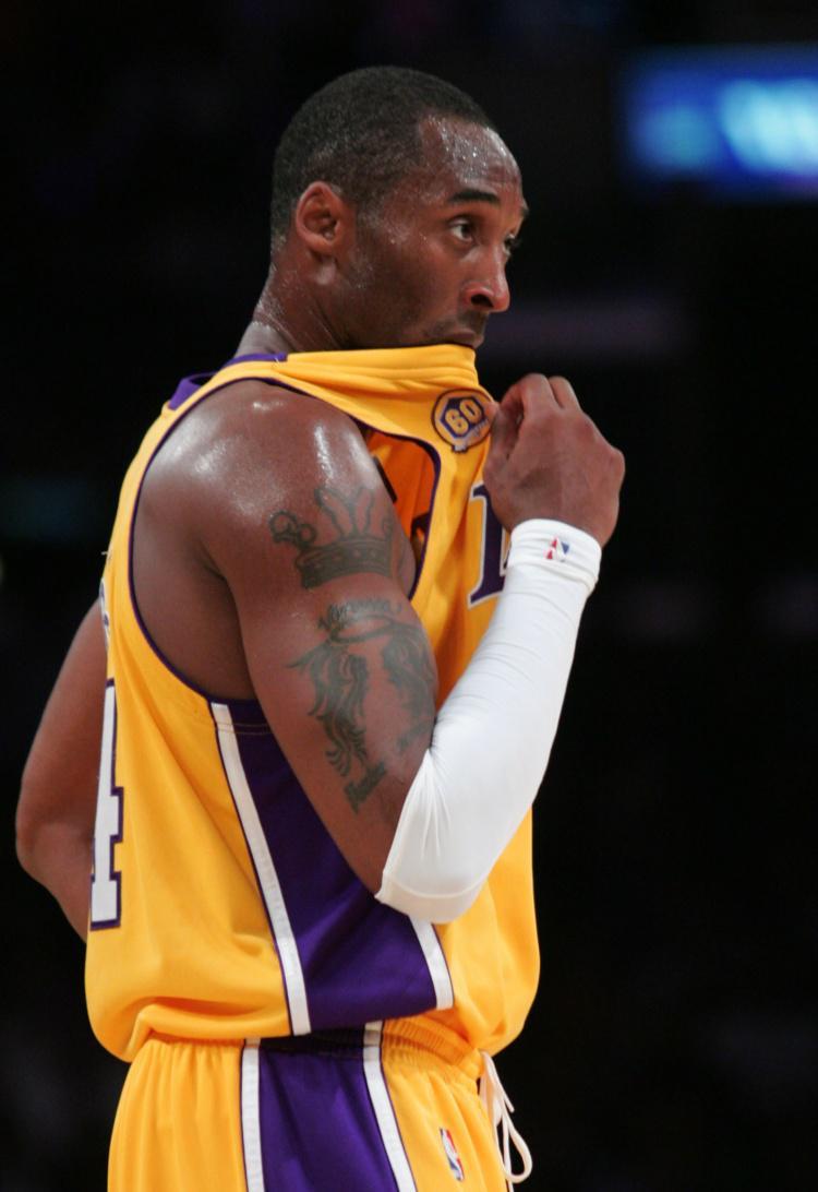 霍里：科比与新人单挑时会练一下特定技巧 比如左手跳投